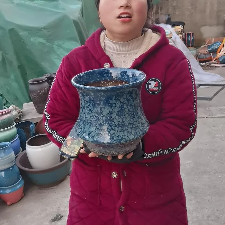 红陶口20高21瑕疵