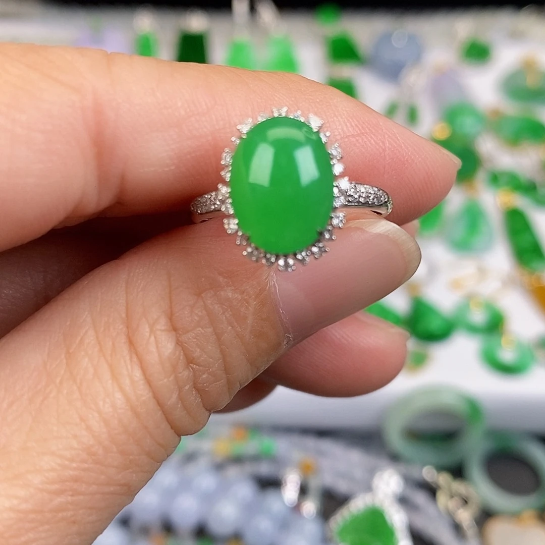 吊坠(不含链)18K金镶嵌翡翠