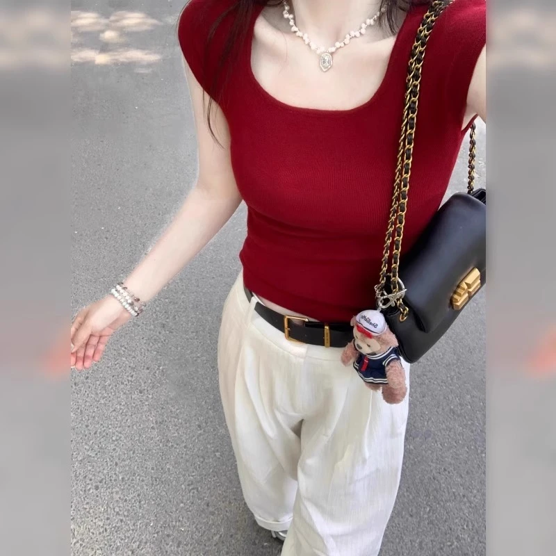 方领短袖针织红色t恤女夏2025新款辣妹修身打底别致绝美短款上衣