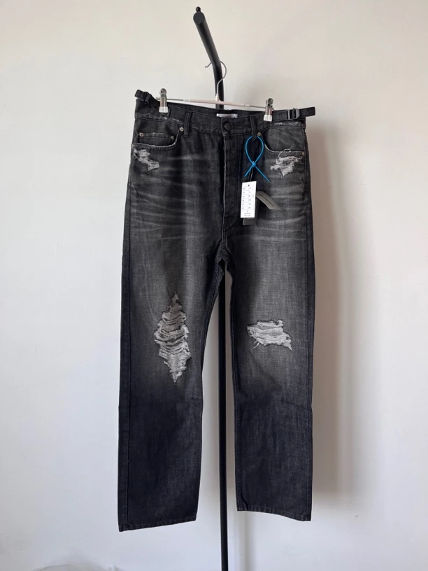 未使用 Balenciaga/巴黎世家 撕裂效果牛仔裤 全新 S码 00056