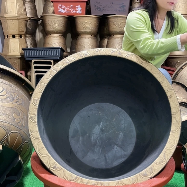 圆盆古铜八零四个