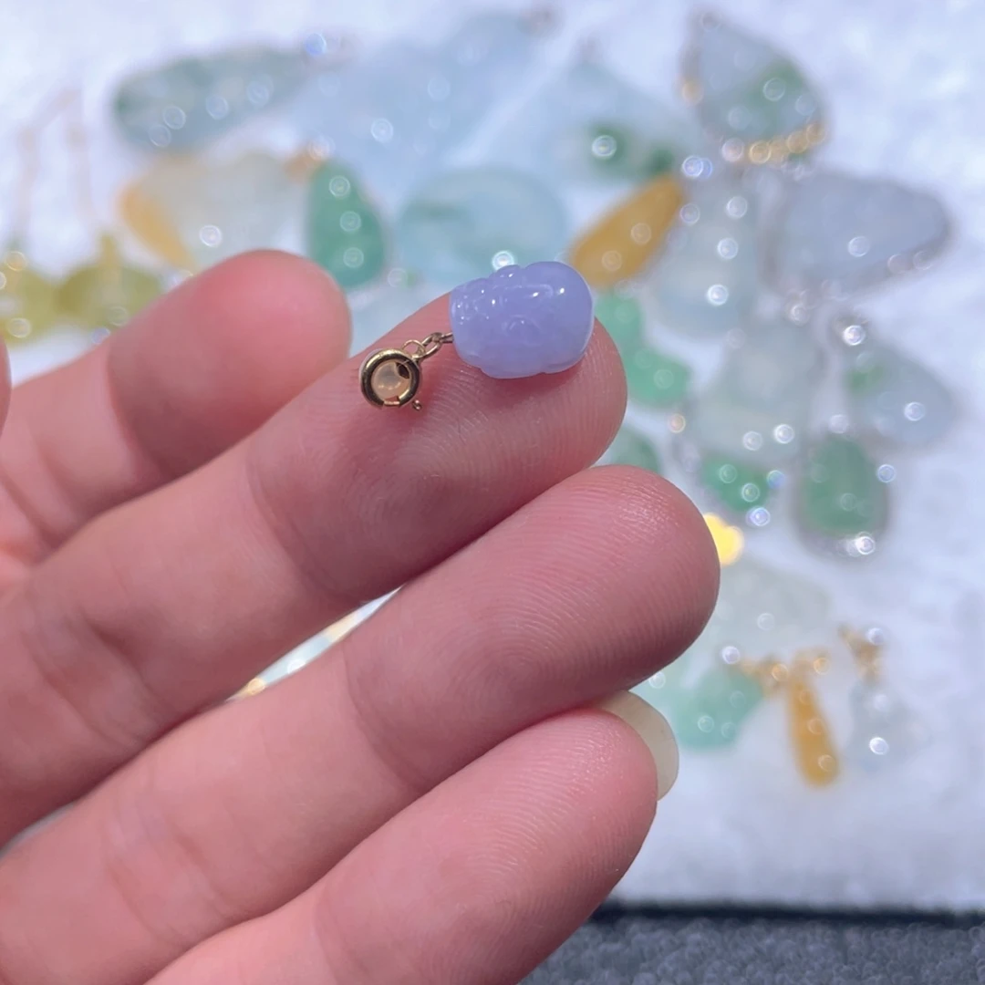 爱***奴翡翠18K金镶嵌颈饰翡翠