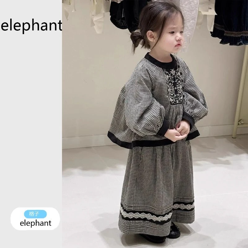 女童秋装2025新款套装女孩洋气法式蕾丝绣花衬衫儿童复古风阔腿裤