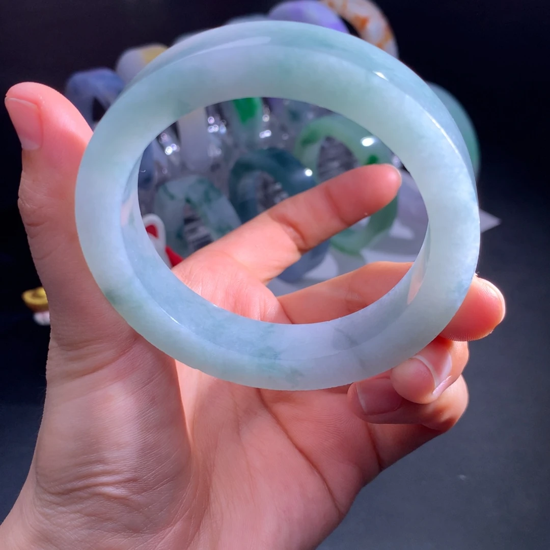 定制翡翠未镶嵌特价大漏