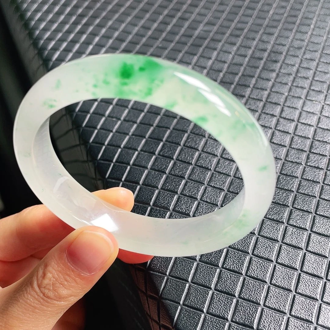 石英质玉未镶嵌手镯54