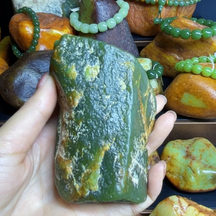 真***了和田玉未镶嵌手链