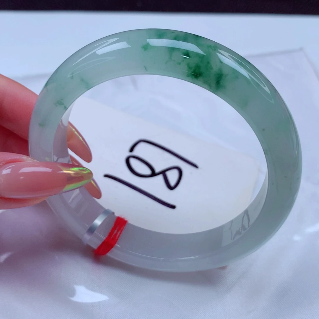 翡翠手镯未镶嵌翡翠58