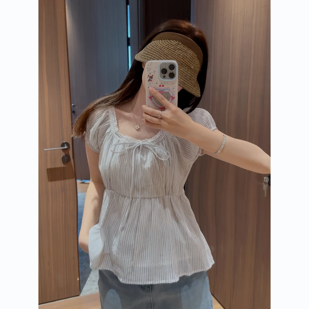 【痘痘私服】|【夏日清甜】浪漫花边条纹上衣小衫