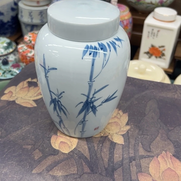 高端陶瓷茶叶密封罐