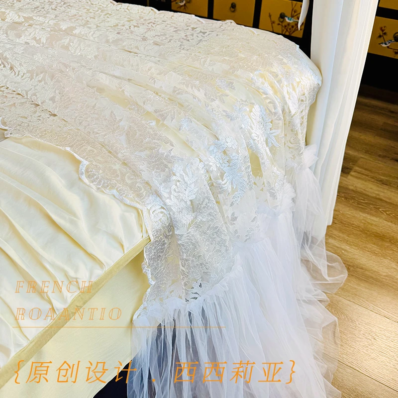 【西西莉亚】高端蕾丝法式桌布绣花手工亮片桌旗床尾旗高级感装饰布