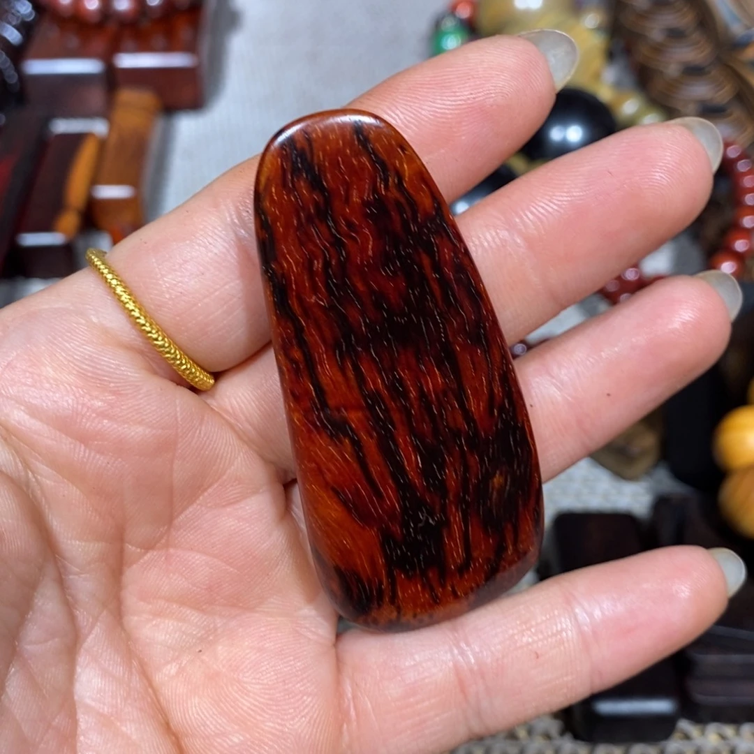三***不檀香紫檀（小叶紫檀）