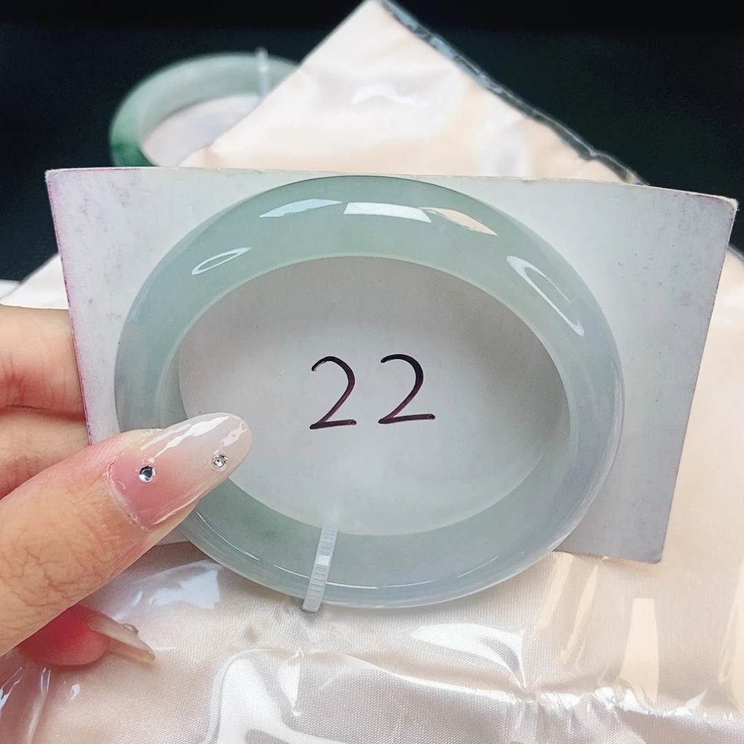 翡翠手镯未镶嵌正圈57.2 强推！！