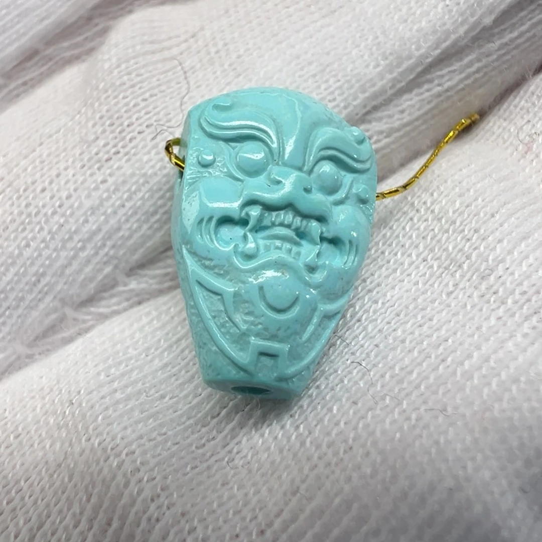 绿松石配饰未镶嵌