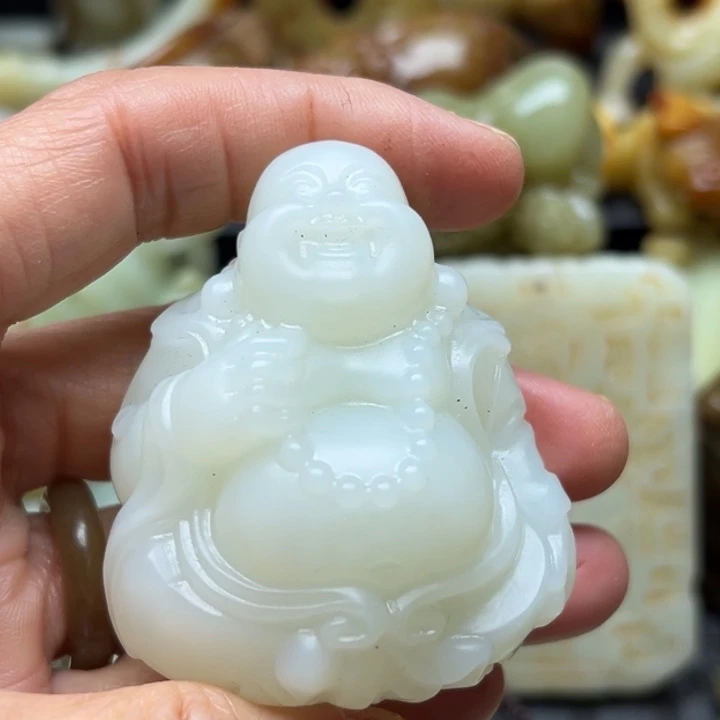 未镶嵌和田玉（糖玉）摆件用****1