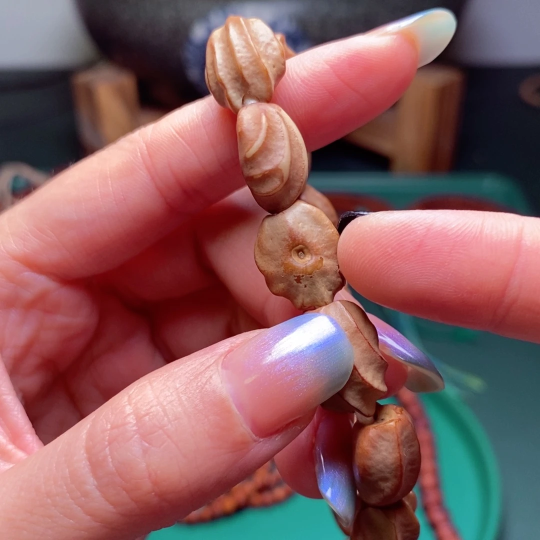 吊坠柏香籽/百香籽87.7龙骨