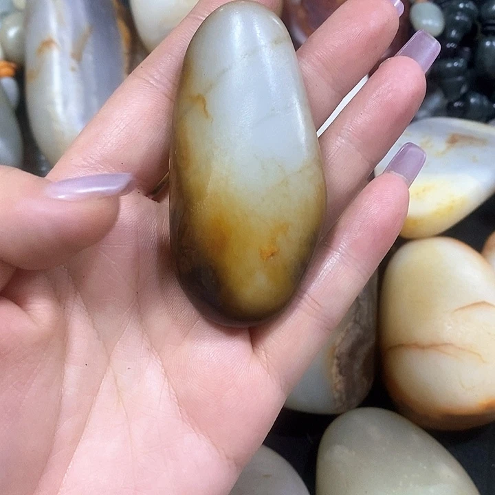 和田玉（糖玉）未镶嵌挂件用****6