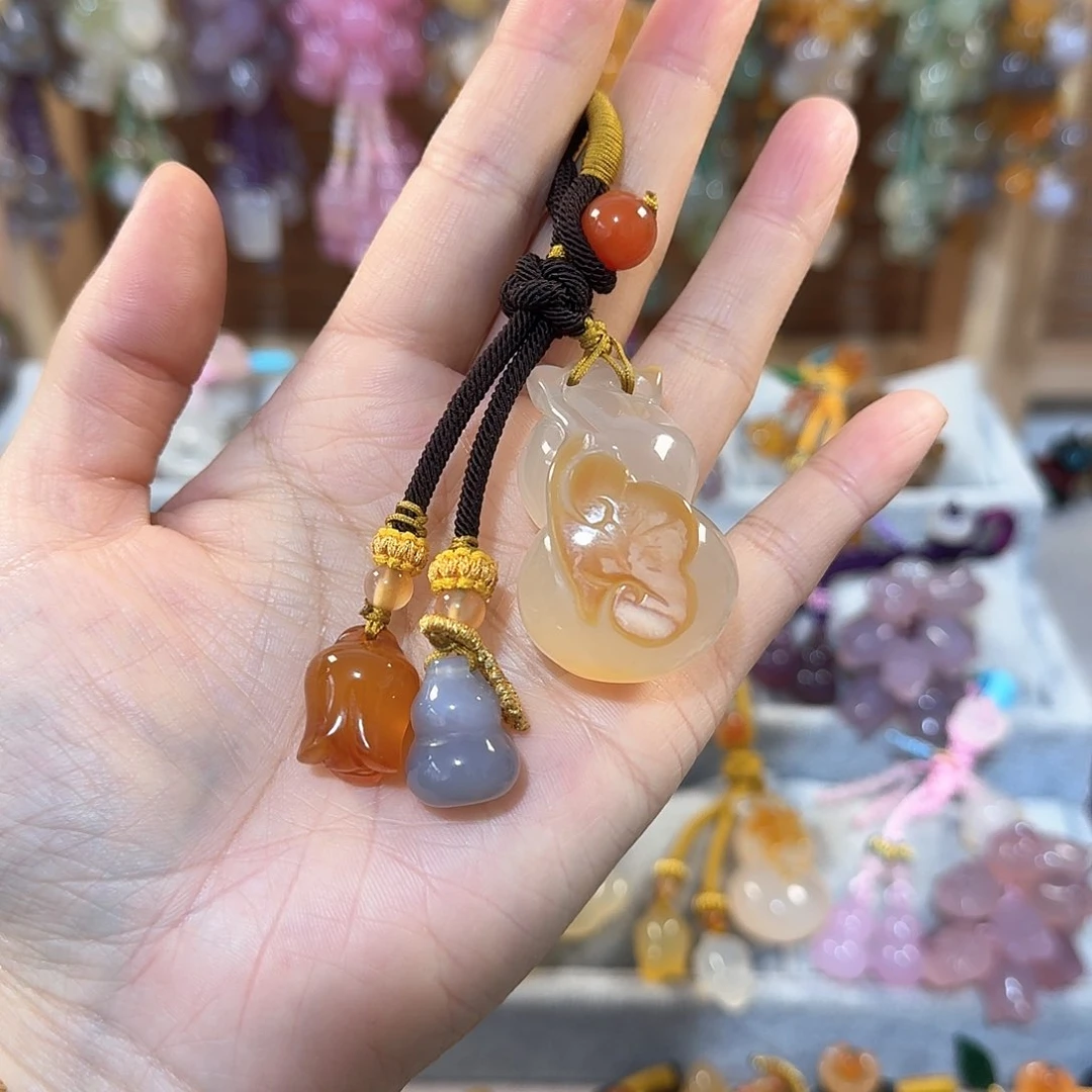 玛瑙/玉髓福利款不挑不拣通货带包容点钥匙扣未镶嵌艳