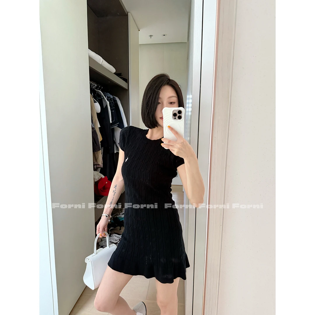 FORNI 拉夫少女 小马标刺绣针织连衣裙