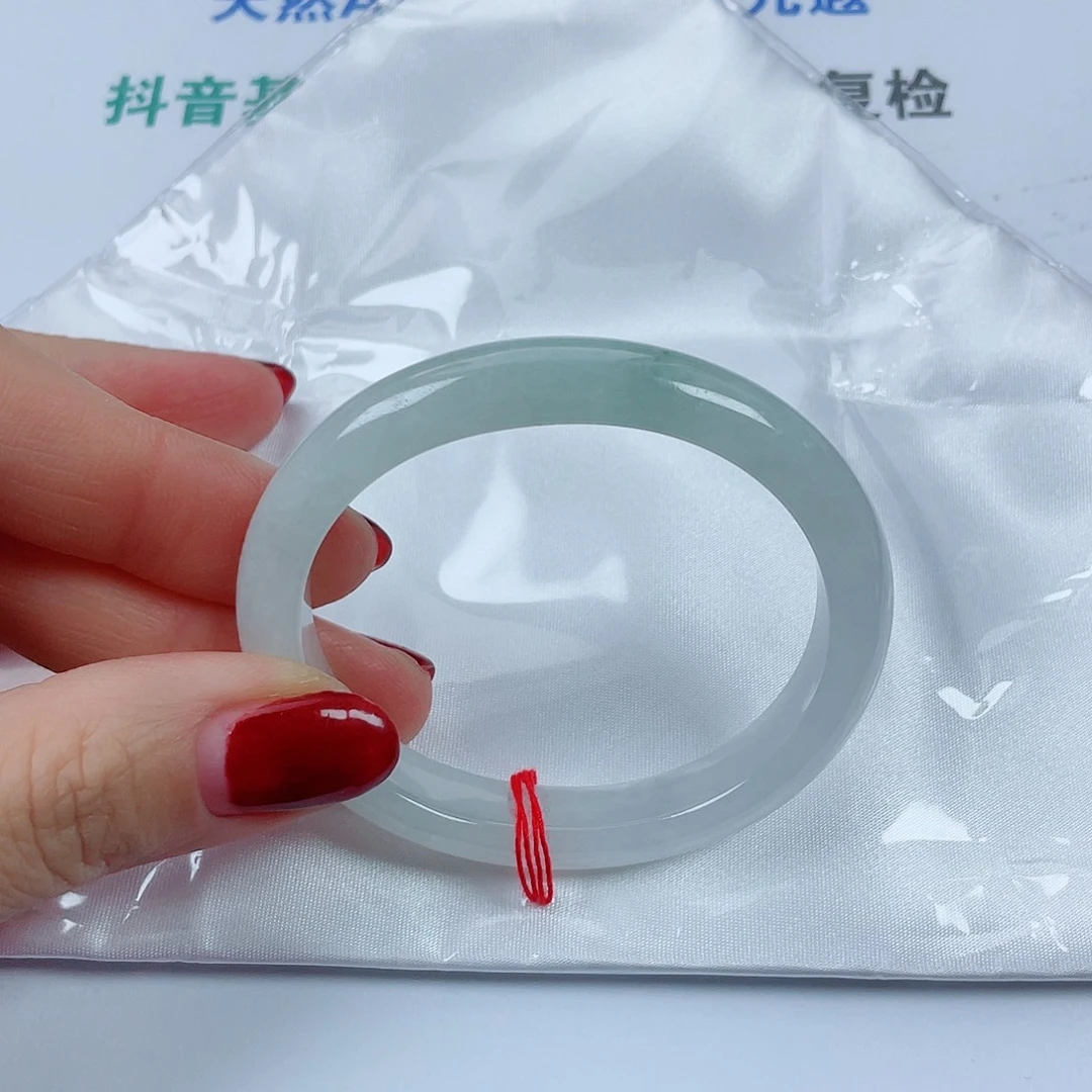 翡翠未镶嵌手镯贵妃54.5宽10:6厚8,2