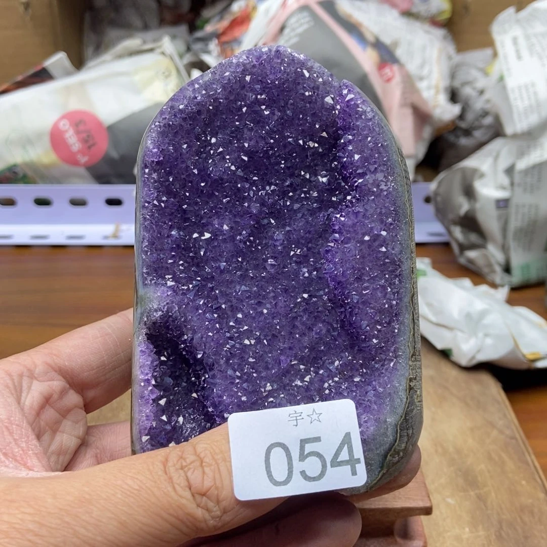 紫晶天然水晶摆件未镶嵌