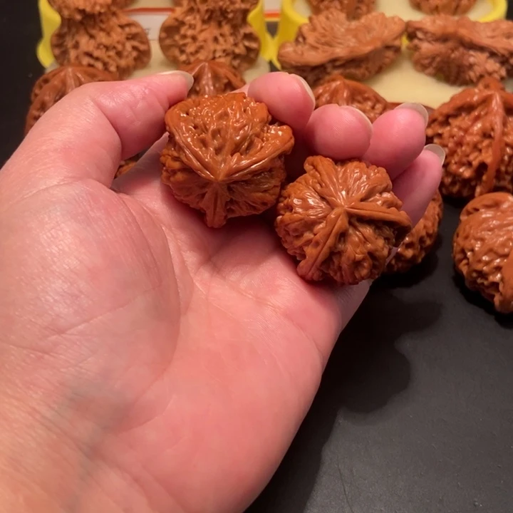 文玩核桃把件田*申工艺