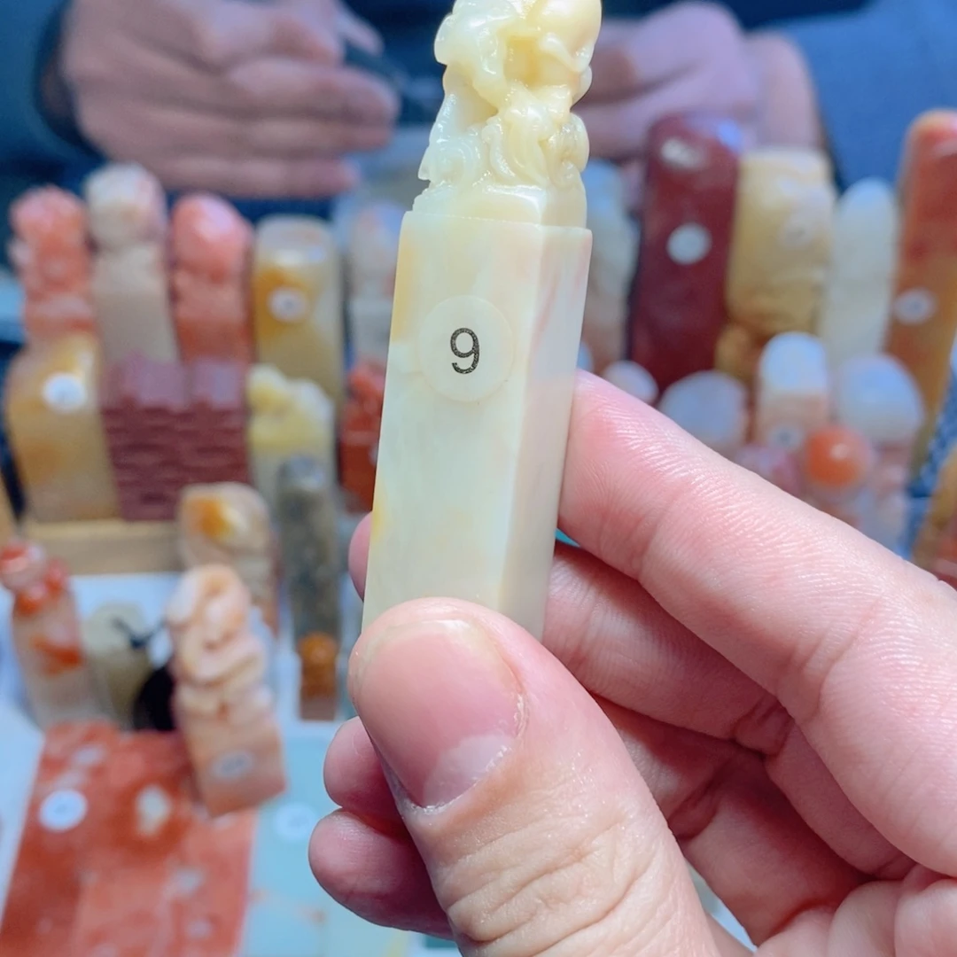 寿山石印石哼*G手工篆刻