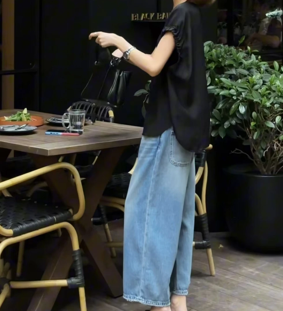 新款洋气炸街夏季短袖T恤复古显瘦休闲裤女装