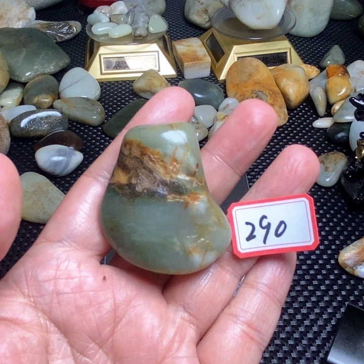 未镶嵌和田玉把件290