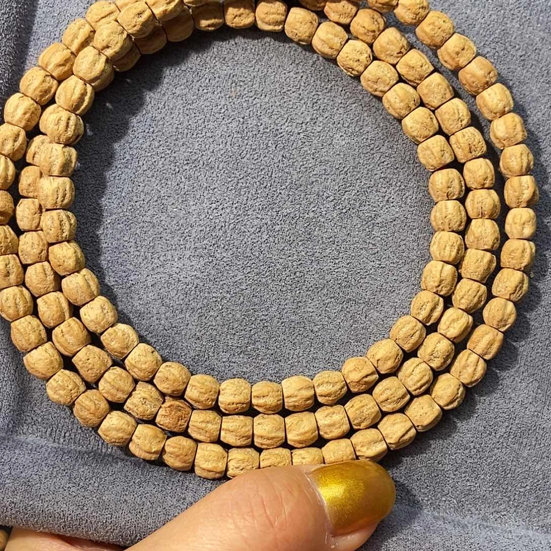 柏香籽/百香籽吊坠