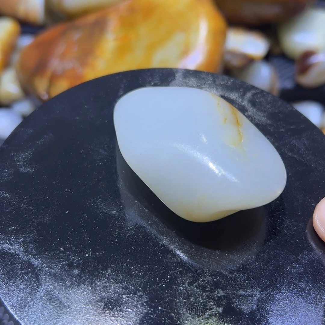 和田玉（子料）未镶嵌吊坠(不含链)101