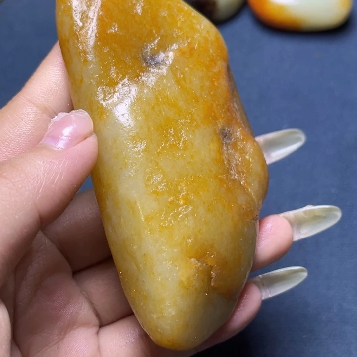未镶嵌和田玉珠宝奇石