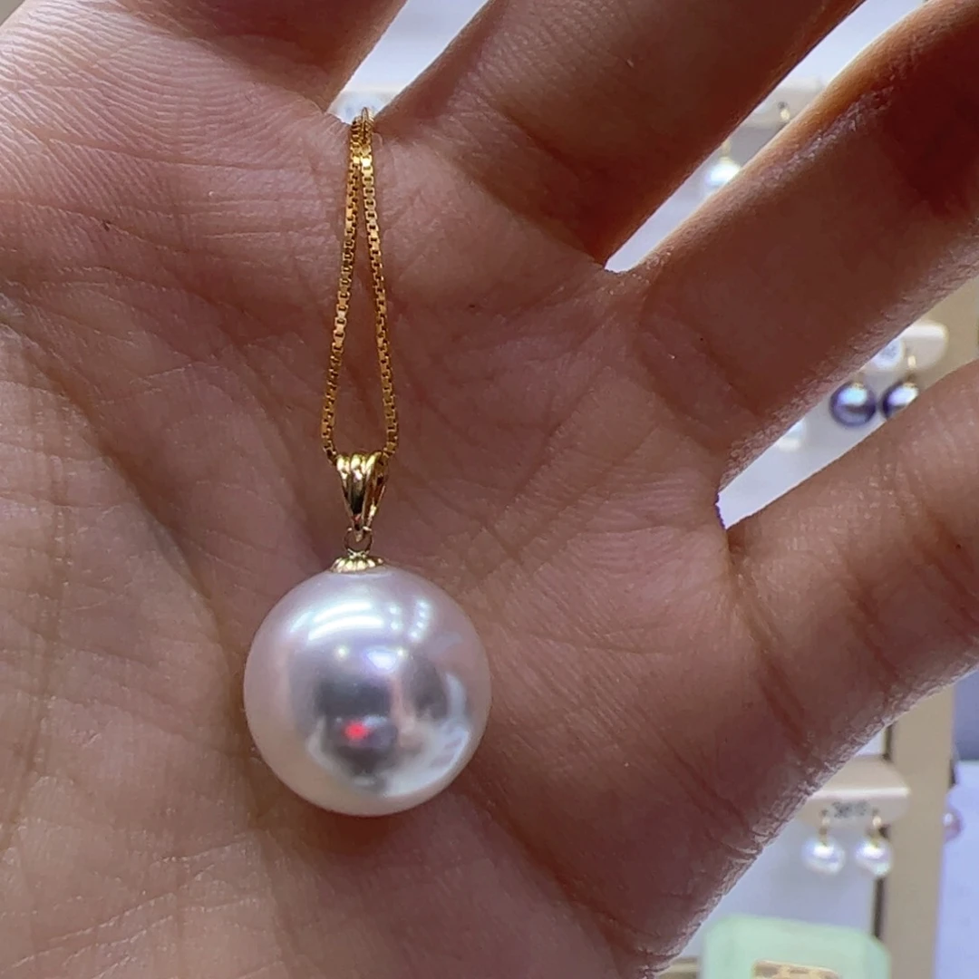 淡水珍珠吊坠(赠链)18K金镶嵌