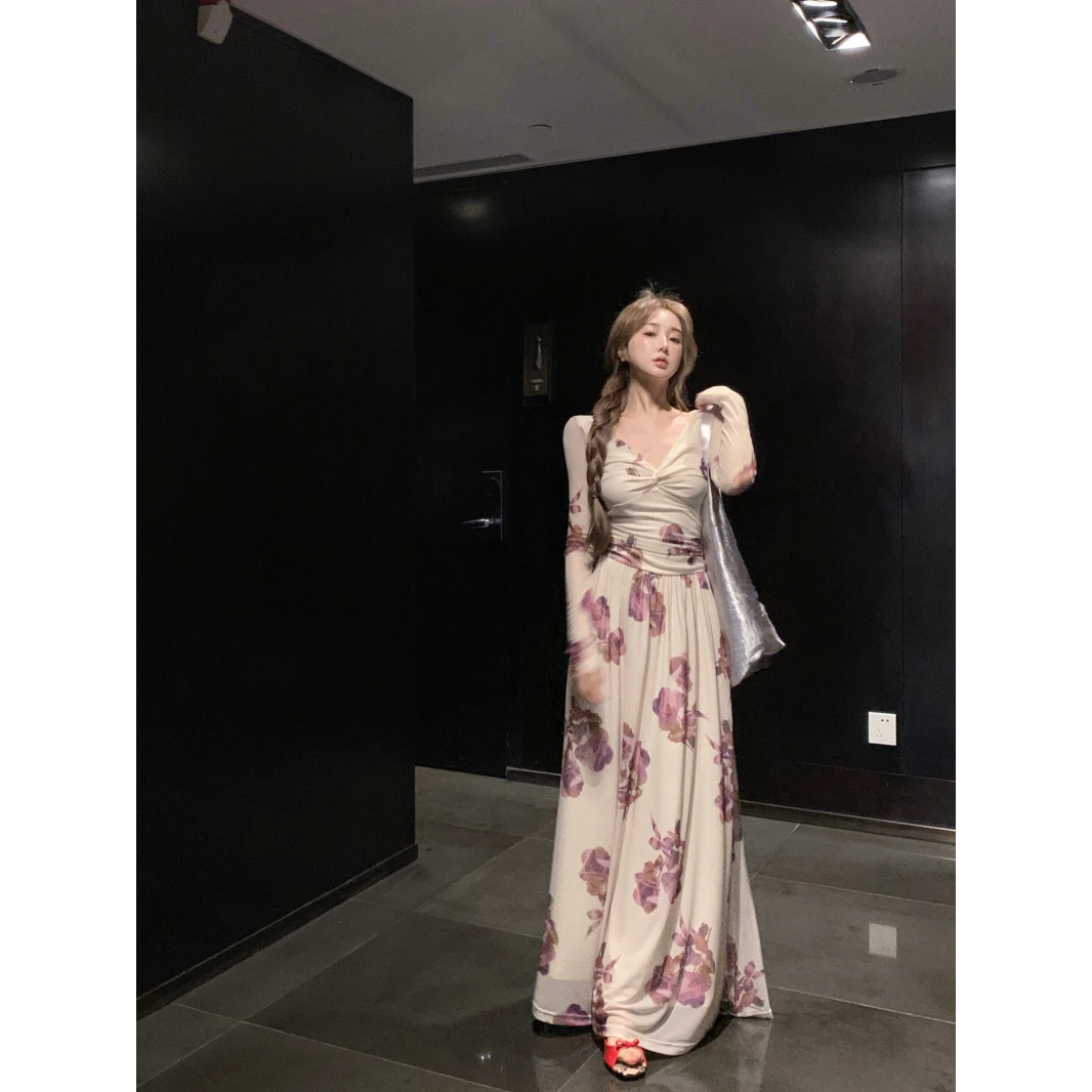 法式扭结V领气质印花长袖连衣裙女收腰显瘦小众设计感气时尚裙子