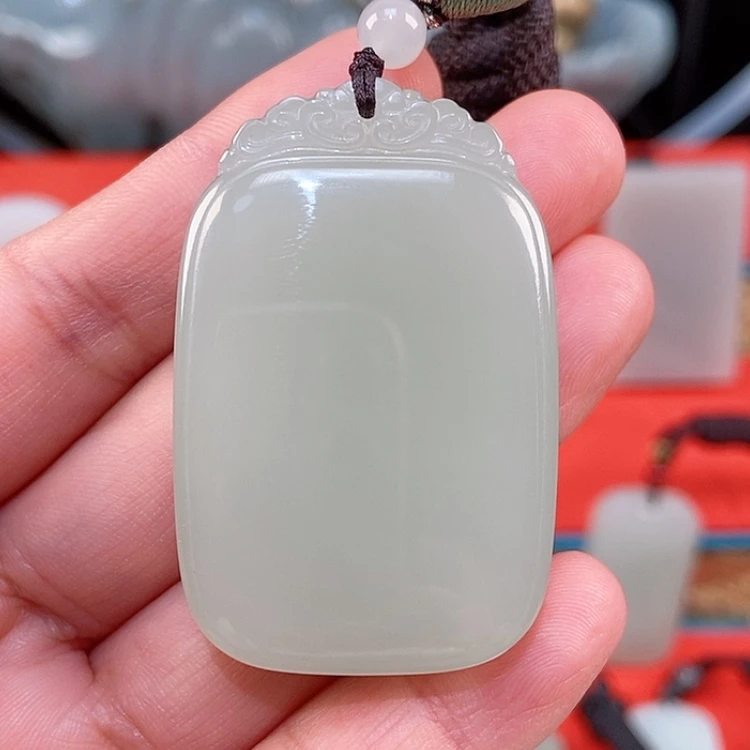 【闪购商品】颈饰未镶嵌和田玉