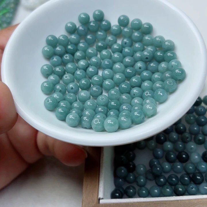 翡翠未镶嵌手链散珠100+5颗卡6
