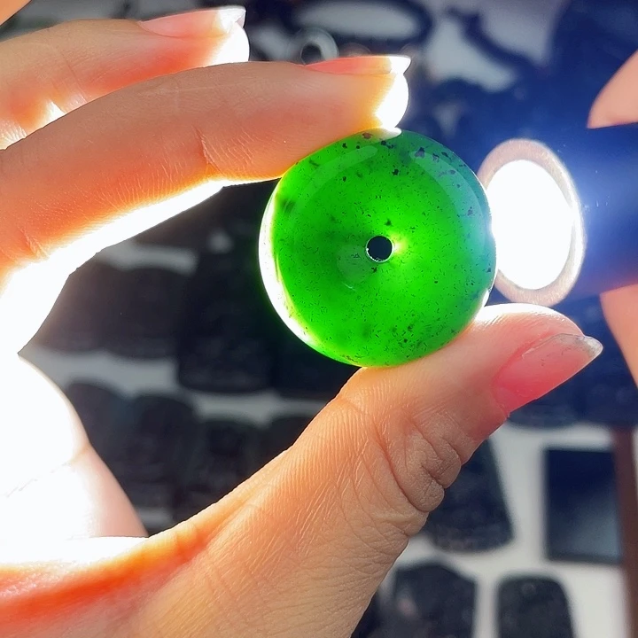 蛇纹石玉未镶嵌手链泰山玉平安扣