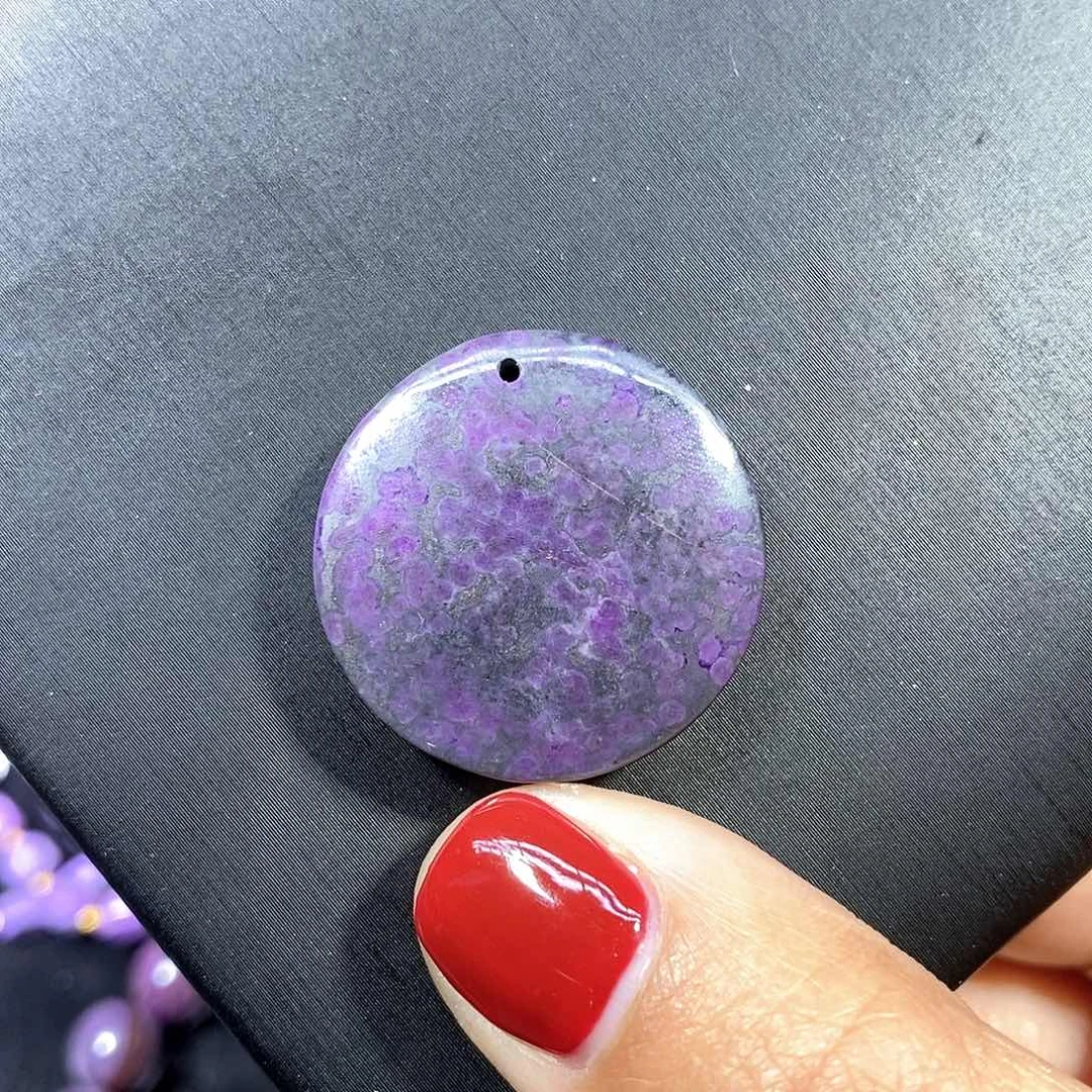 苏纪石（舒俱来）未镶嵌南非舒俱来泥地圆牌