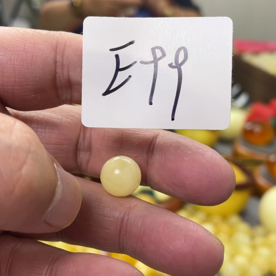 手链琥珀未镶嵌多样性发，发其中一件