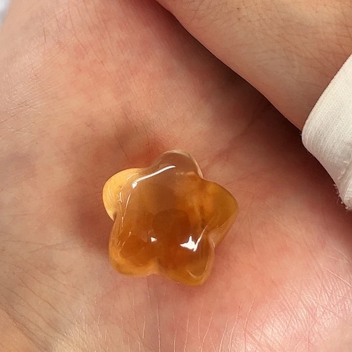 资***者未镶嵌颈饰水晶水晶