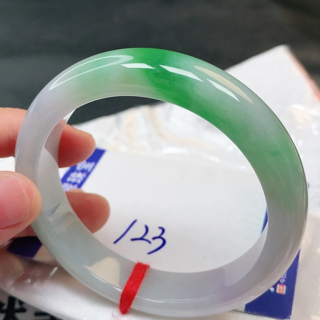 翡翠手镯未镶嵌123号