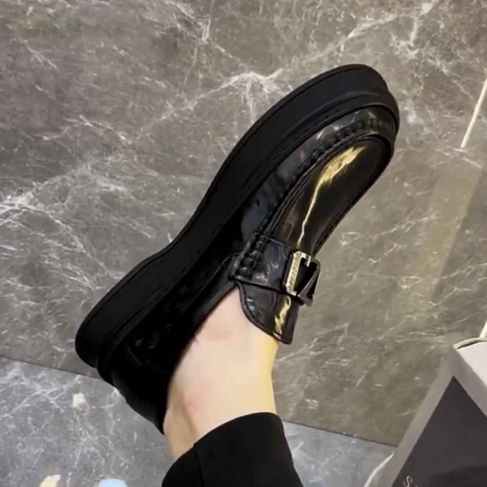 J春季超轻牛皮男人帮新款商务休闲舒适圆头时尚百搭牛皮鞋男