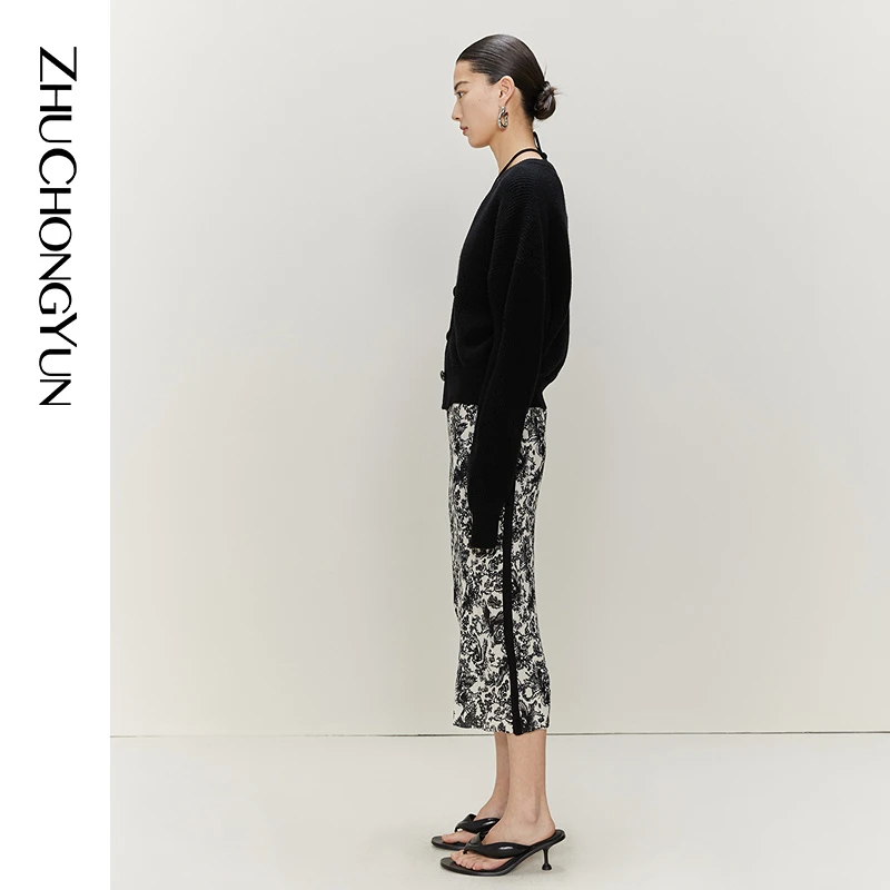 【达人专享】ZHUCHONGYUN春通勤时尚白鹤刺绣提花半身裙女