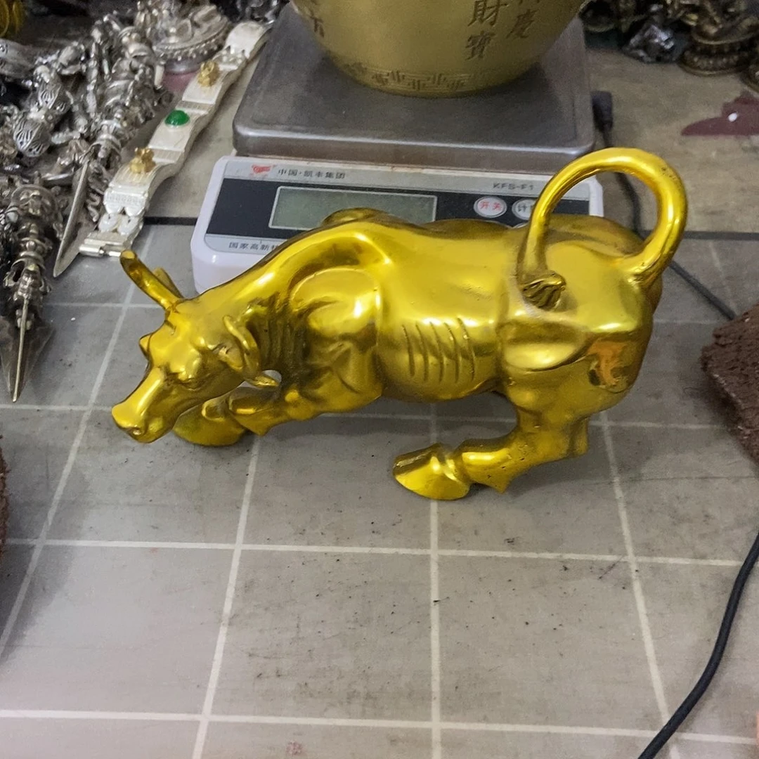 韶****公老杨黄铜摆件老杨黄铜摆件