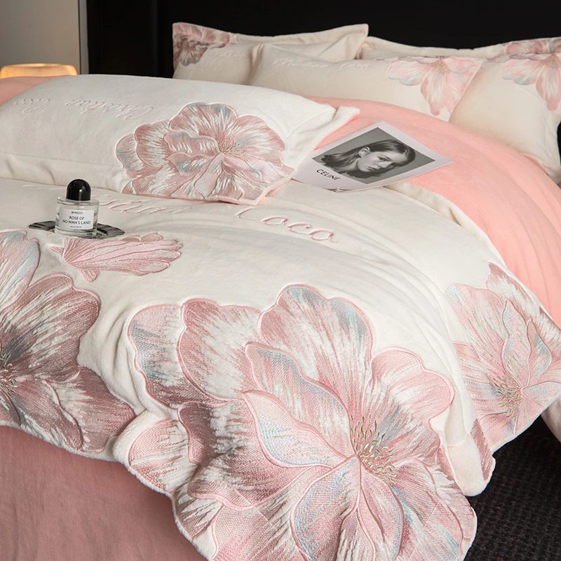 水星正品家纺A类冬季牛奶绒四件套加厚保暖床单被套刺绣款珊瑚绒