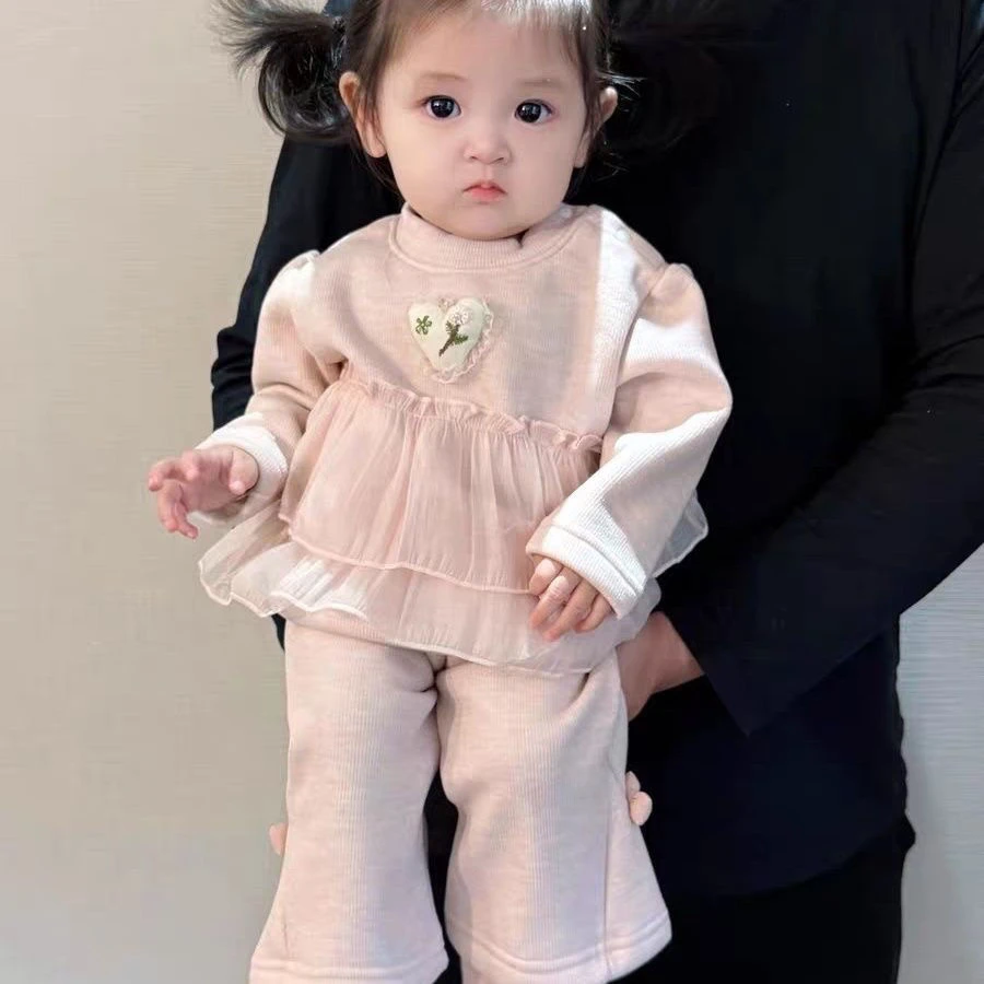 女宝宝冬装洋气加绒卫衣卫裤保暖婴幼儿衣服秋冬长袖外出分体套装