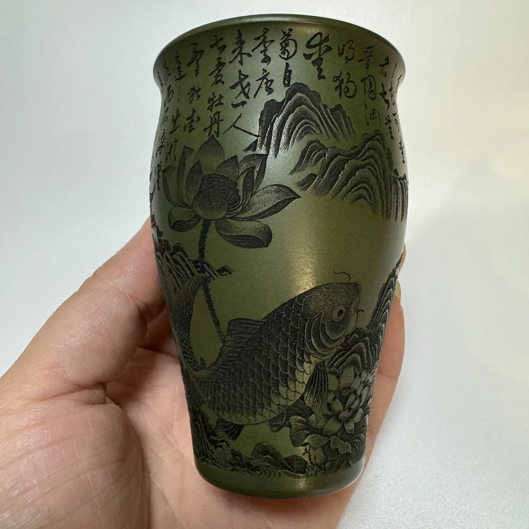 宜兴原矿紫砂全手工通刻年年有鱼绿泥品茗闻香杯70cc