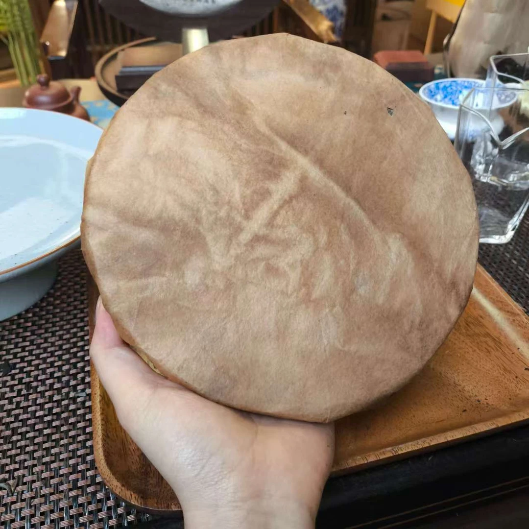 【2002】老班章  二哥自存女儿茶 手工饼 普洱茶 生茶 500g