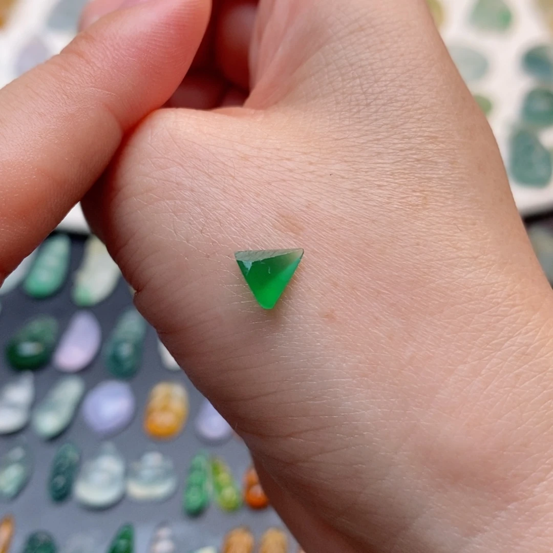 定制翡翠未镶嵌切割面