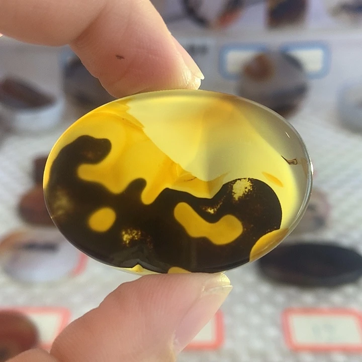 玛瑙/玉髓合金颈饰