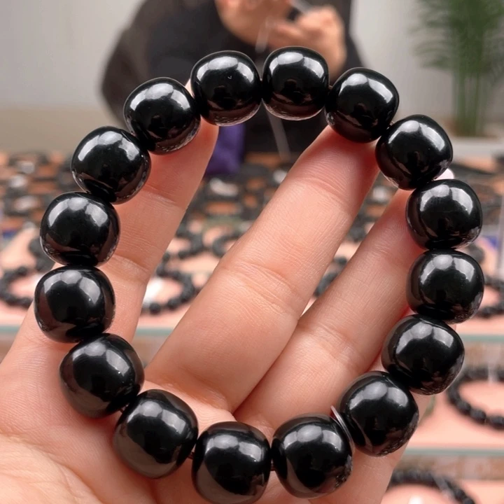 铭***哥和田玉未镶嵌手链